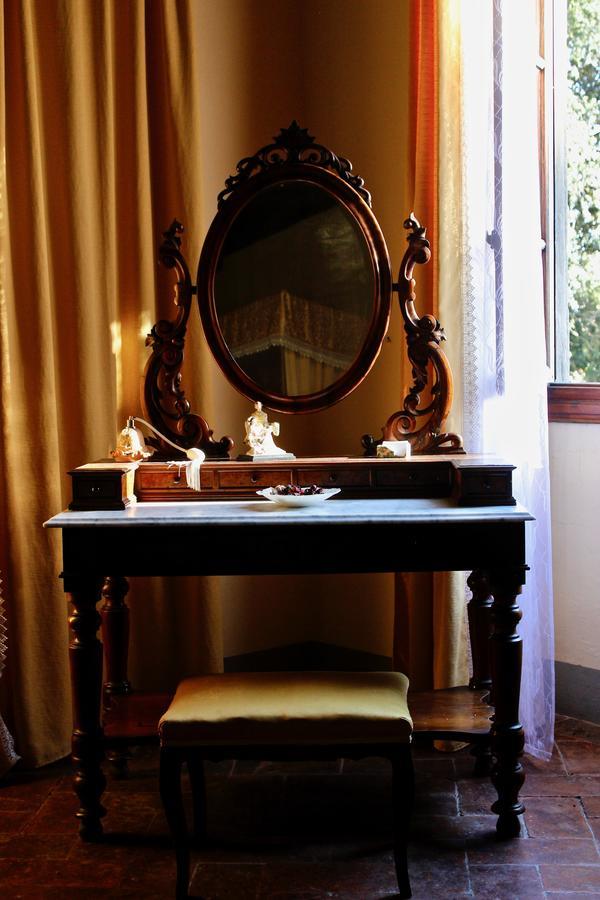 Villa Aurora Di Ferracciano ボルゴ・サン・ロレンツォ エクステリア 写真