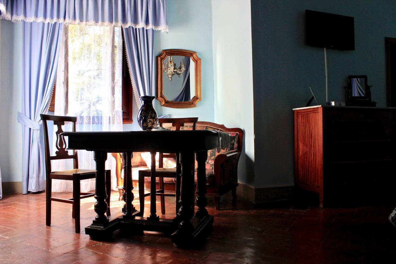 Villa Aurora Di Ferracciano ボルゴ・サン・ロレンツォ エクステリア 写真